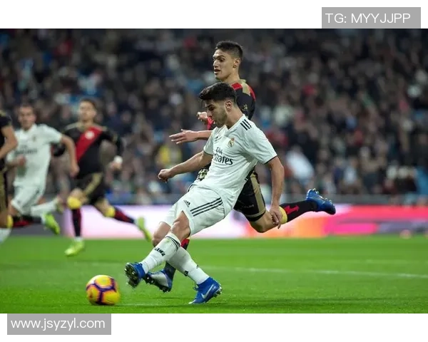 皇马客场强势出击巴列卡诺能否抵挡豪门锋芒